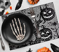Halloween Tischset 30 x 45 cm schwarz