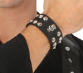 Nietenarmband für Erwachsene mit Totenkopf
